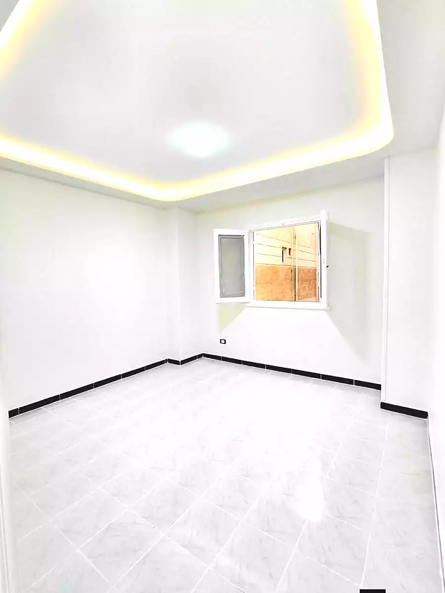 https://aqarmap.com.eg/en/listing/7306960-for-sale-alexandria-al-agamy-shataa-el-nakheel