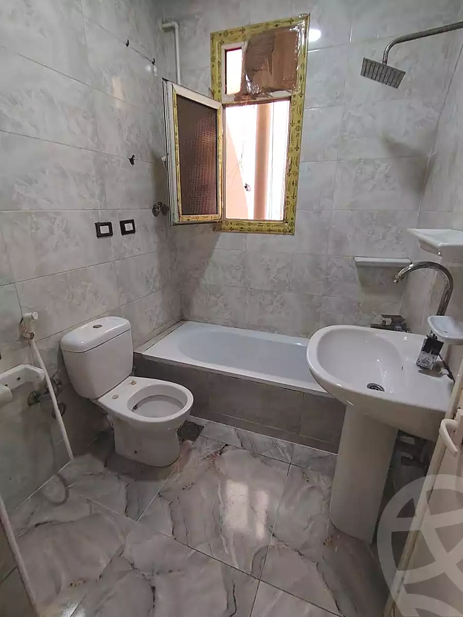 https://aqarmap.com.eg/en/listing/7306982-for-rent-cairo-el-haram-kyrw-mwl