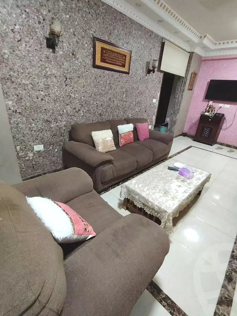 https://aqarmap.com.eg/ar/listing/7307057-for-rent-cairo-el-haram-kyrw-mwl