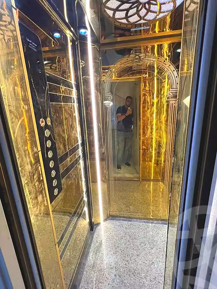 https://aqarmap.com.eg/ar/listing/7307214-for-sale-alexandria-al-agamy-el-kilo-21