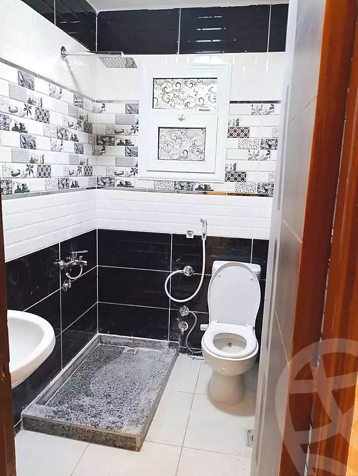 https://aqarmap.com.eg/en/listing/7307337-for-sale-alexandria-sydy-bshr