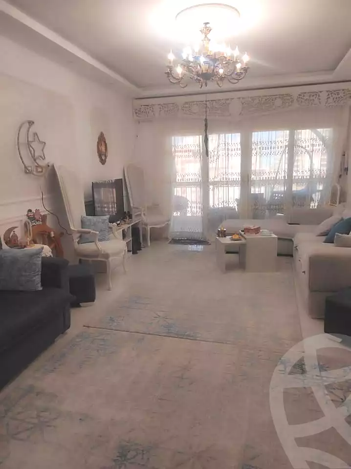 https://aqarmap.com.eg/en/listing/7307418-for-sale-alexandria-el-asafra-l-sfr-bhry-el-geish-rd