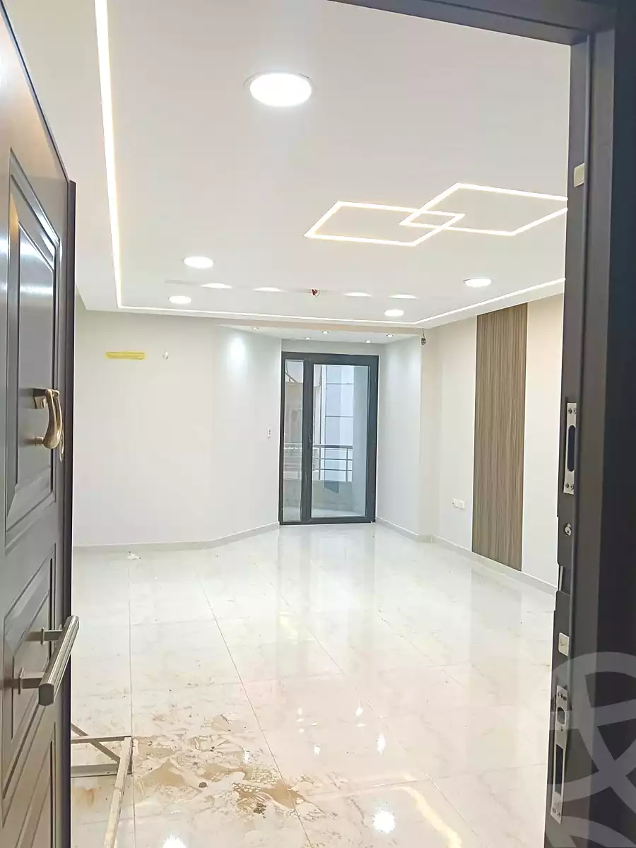 https://aqarmap.com.eg/ar/listing/7307456-for-rent-cairo-el-maadi-compounds-rayhanah-plaza