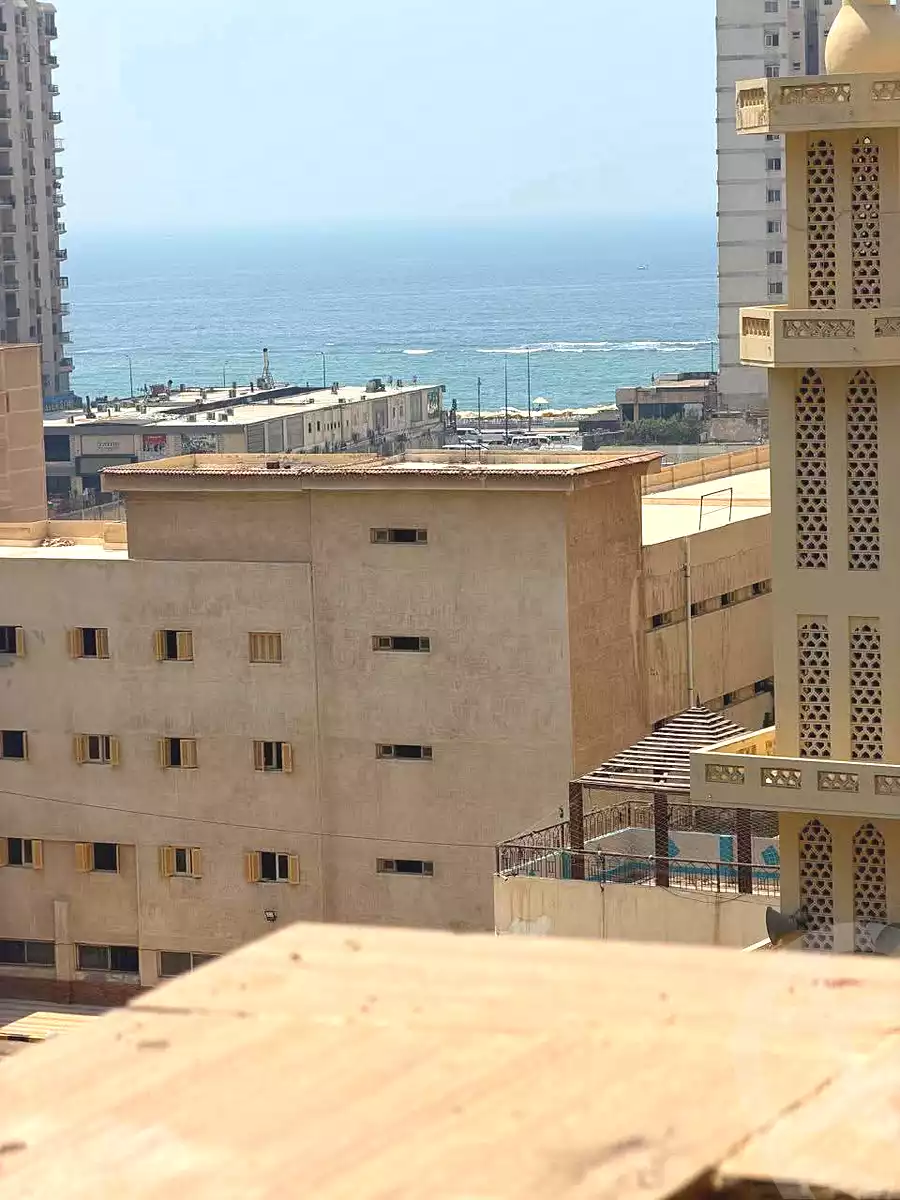 https://aqarmap.com.eg/ar/listing/7307524-for-sale-alexandria-el-asafra-l-sfr-bhry