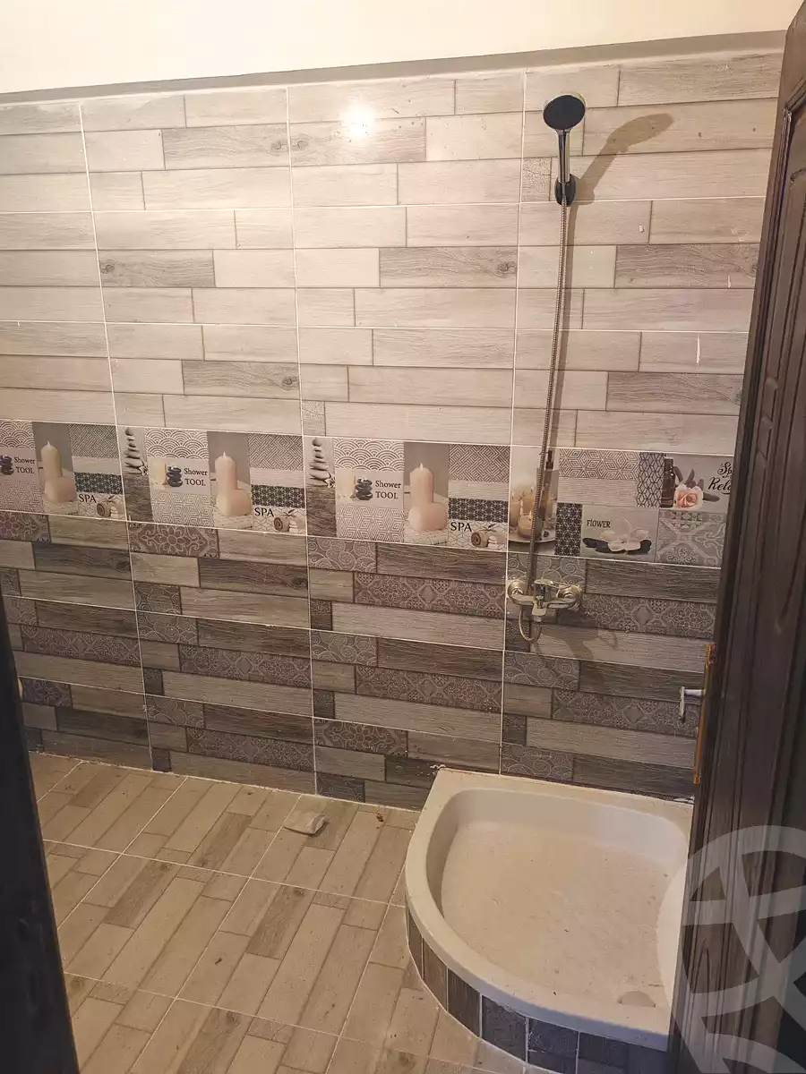 https://aqarmap.com.eg/en/listing/7307645-for-sale-alexandria-al-agamy-el-hanouvel