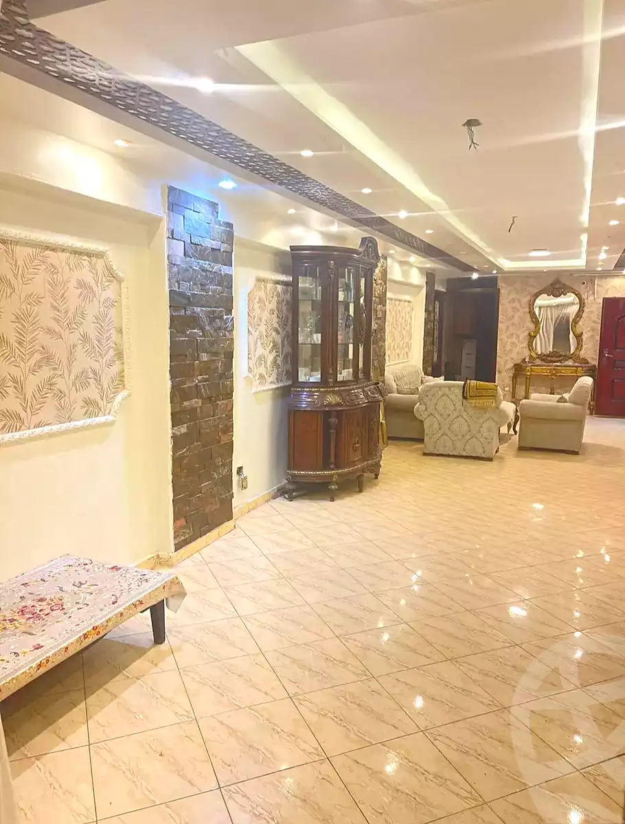 https://aqarmap.com.eg/en/listing/7307760-for-sale-alexandria-camp-cesar