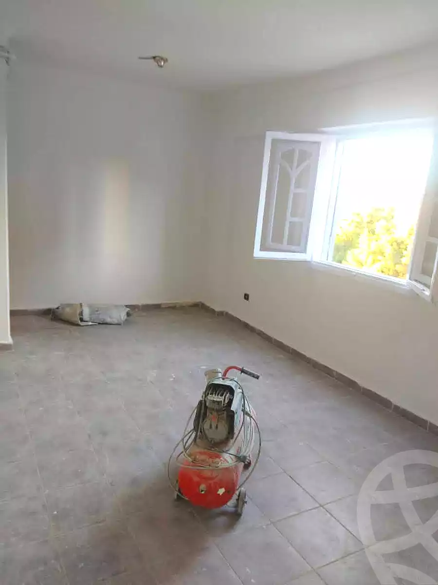 https://aqarmap.com.eg/ar/listing/7307789-for-sale-alexandria-al-agamy-el-hanouvel-radwan-st