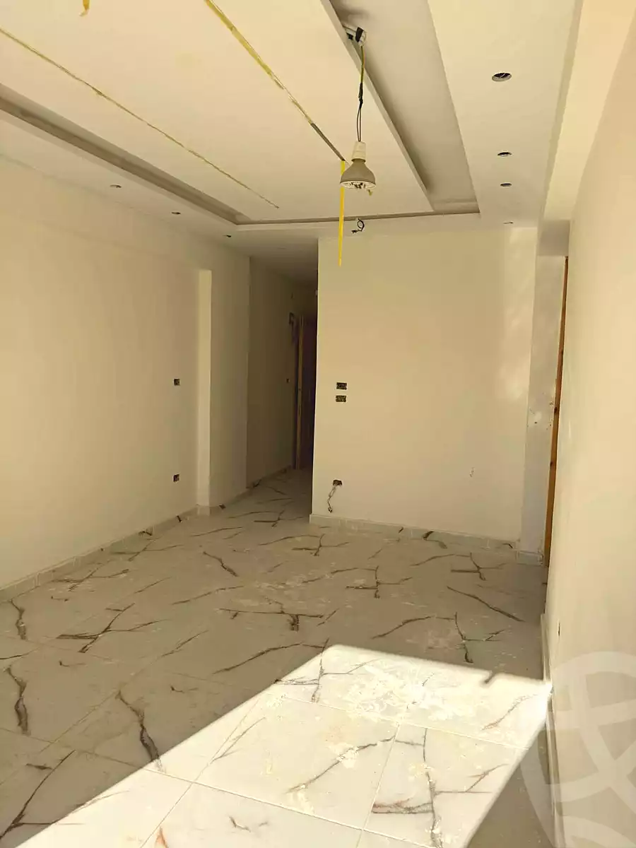 https://aqarmap.com.eg/ar/listing/7307814-for-sale-alexandria-al-agamy-el-hanouvel