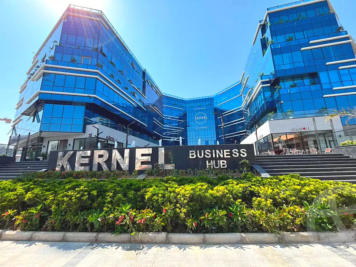 https://aqarmap.com.eg/ar/listing/7307951-for-sale-cairo-new-cairo-compounds-krnyl-byzns-hb-fyks-llttwyr-l-qry