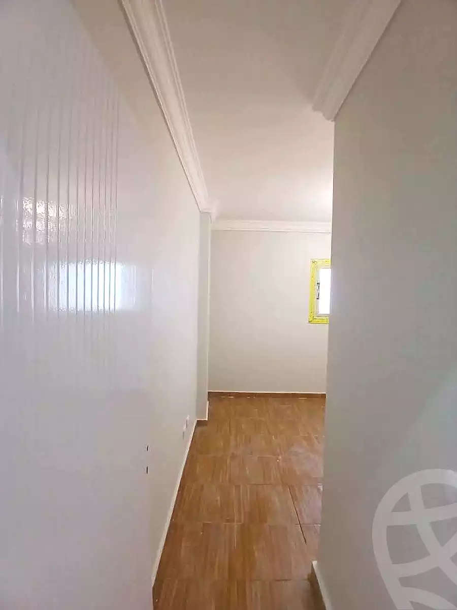 https://aqarmap.com.eg/ar/listing/7308381-for-sale-alexandria-al-agamy-lbytsh-el-zohour-st