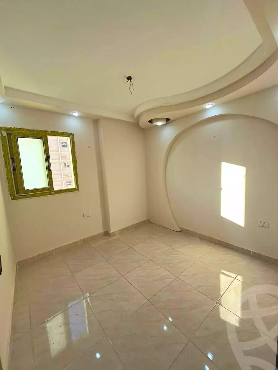 https://aqarmap.com.eg/ar/listing/7308412-for-sale-alexandria-al-agamy-lbytsh-al-kaada-st