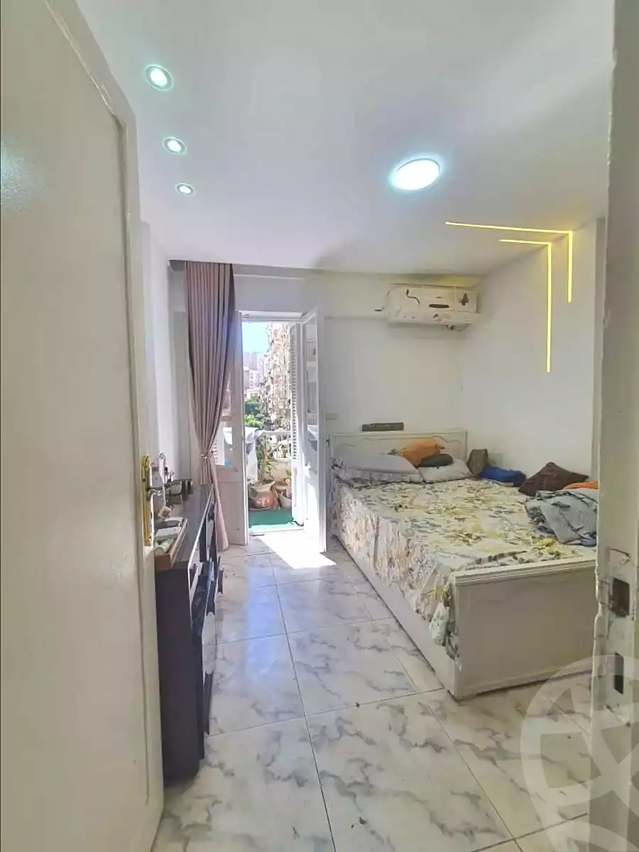 https://aqarmap.com.eg/ar/listing/7308453-for-sale-alexandria-moharram-bey