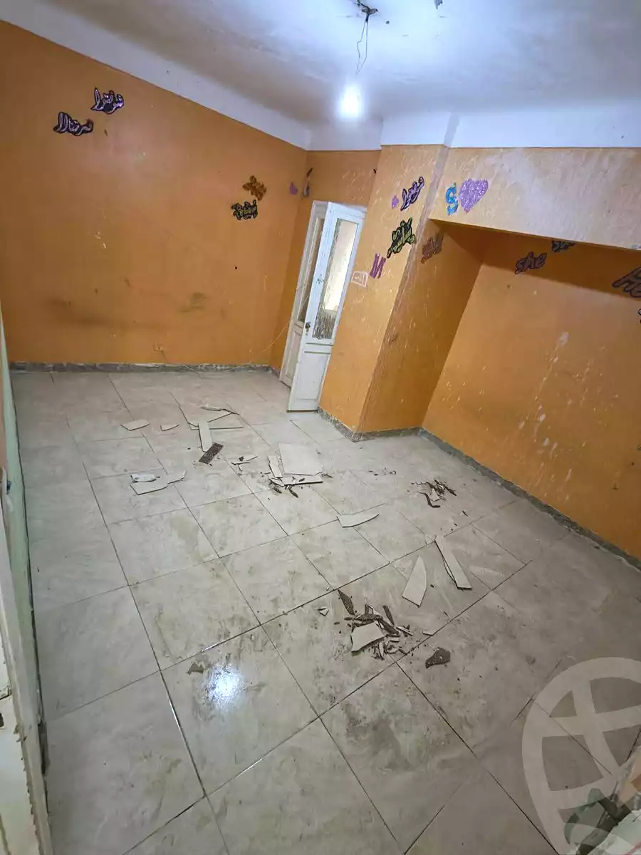 https://aqarmap.com.eg/ar/listing/7308460-for-sale-alexandria-al-agamy-el-hanouvel-el-salam-st