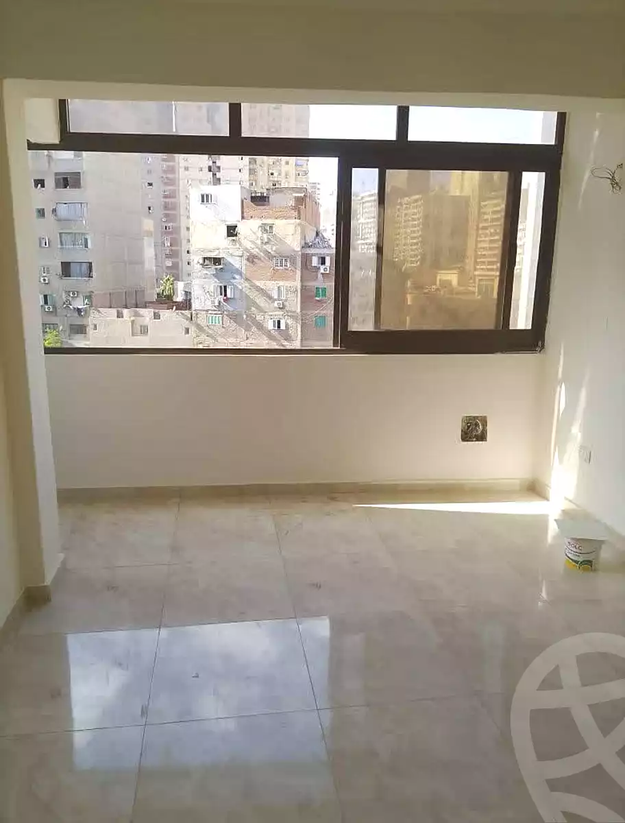 https://aqarmap.com.eg/ar/listing/7308478-for-sale-alexandria-sydy-bshr-sydy-bshr-bhry
