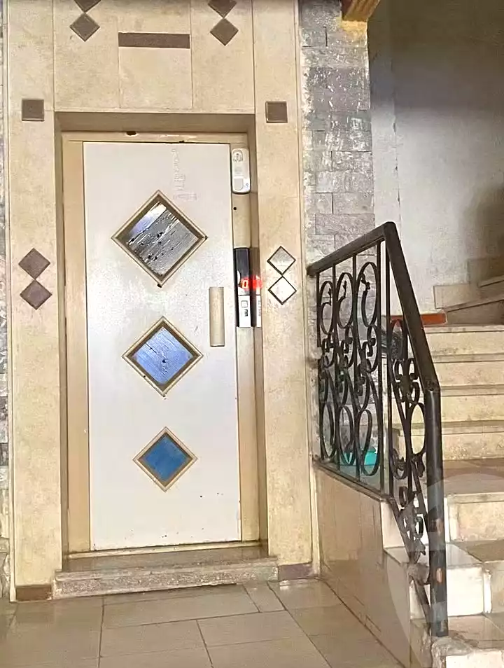 https://aqarmap.com.eg/ar/listing/7308564-for-sale-alexandria-al-agamy-el-hanouvel-al-kwayta-st