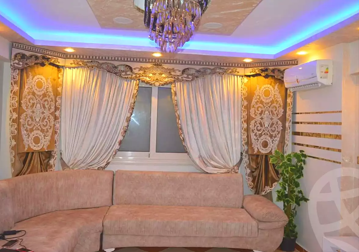https://aqarmap.com.eg/ar/listing/7308588-for-sale-alexandria-al-agamy-lbytsh-bianchiii