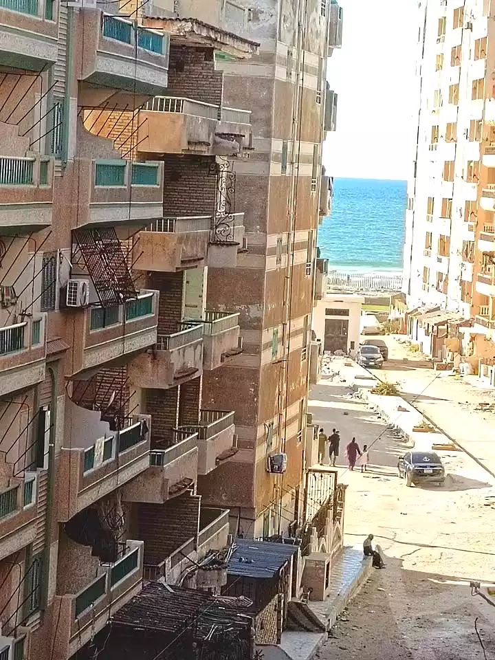 https://aqarmap.com.eg/ar/listing/7308596-for-sale-alexandria-al-agamy-shataa-el-nakheel