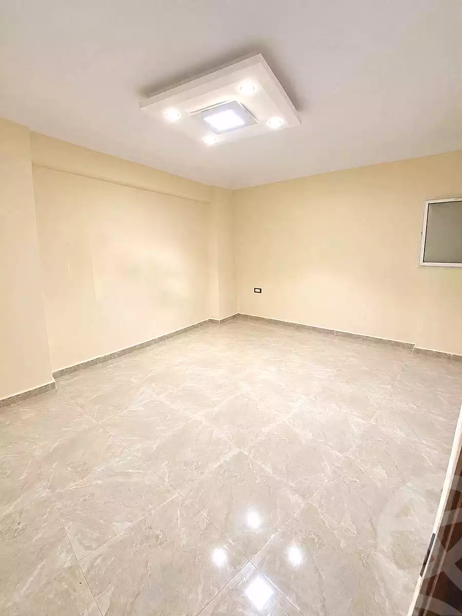 https://aqarmap.com.eg/ar/listing/7308623-for-sale-alexandria-al-agamy-l-jmy-lbhry-abd-el-hameed-radwan-st