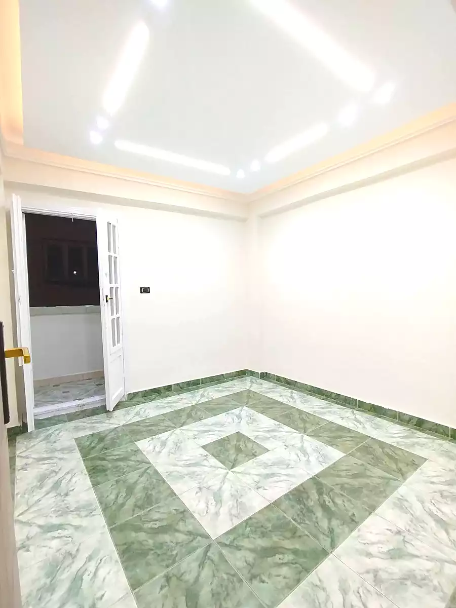 https://aqarmap.com.eg/ar/listing/7308721-for-sale-alexandria-lsywf-el-falki