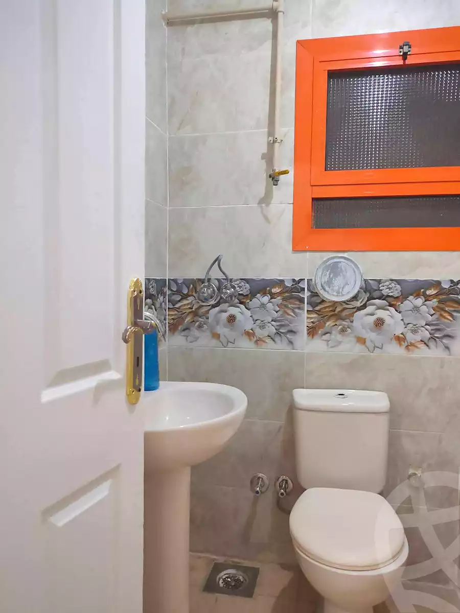 https://aqarmap.com.eg/ar/listing/7308779-for-sale-cairo-ain-shams-ain-shams-el-sharkia-el-eshrein-stt
