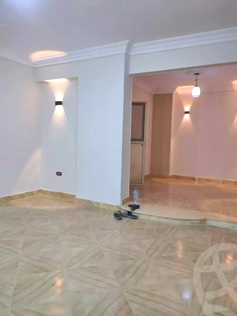 https://aqarmap.com.eg/ar/listing/7308779-for-sale-cairo-ain-shams-ain-shams-el-sharkia-el-eshrein-stt