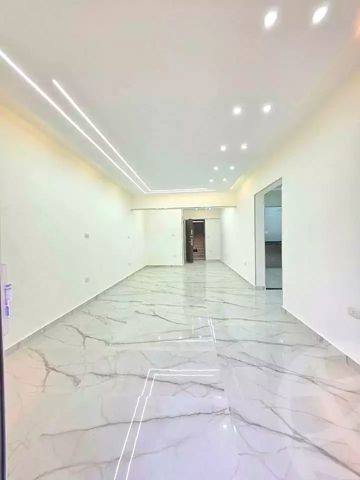 https://aqarmap.com.eg/ar/listing/7308781-for-sale-alexandria-miami-mahmoud-el-isawy-st
