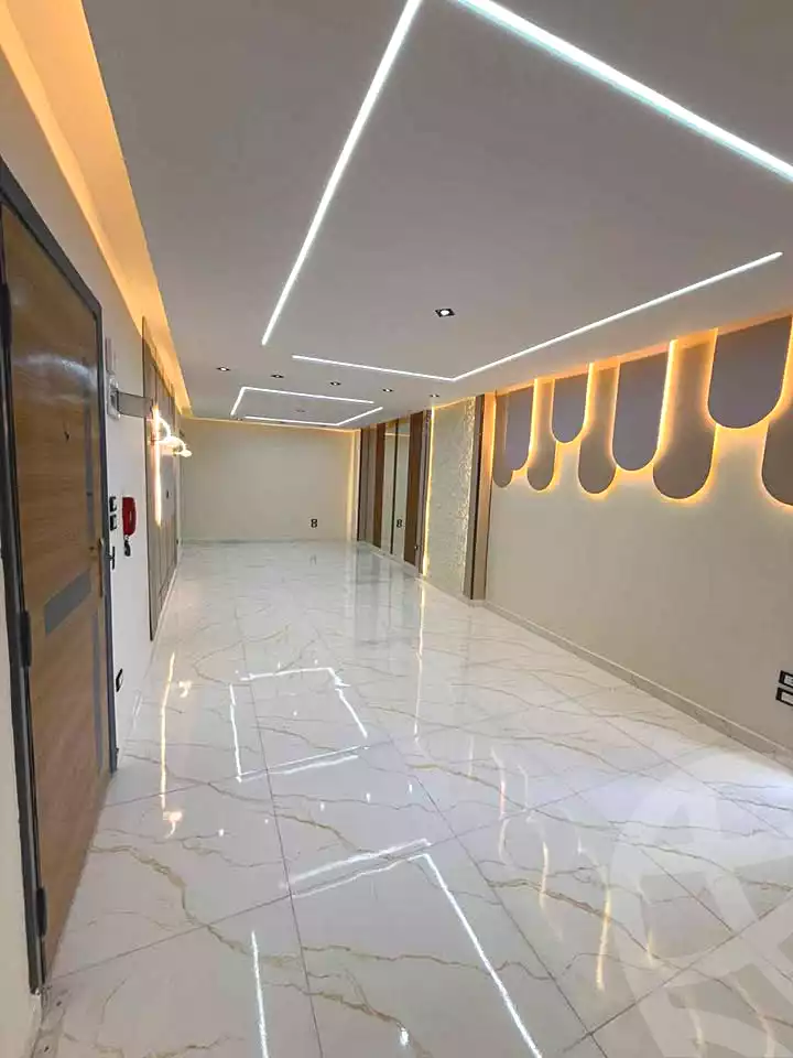 https://aqarmap.com.eg/ar/listing/7308843-for-sale-alexandria-sydy-bshr-tryq-ljysh