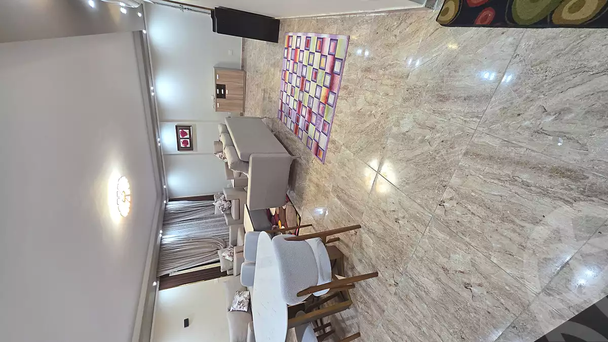 https://aqarmap.com.eg/ar/listing/7309101-for-rent-cairo-6th-of-october-lhsry