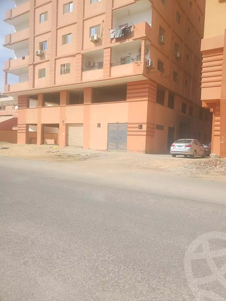 https://aqarmap.com.eg/ar/listing/7309505-for-sale-cairo-6th-of-october-central-axis