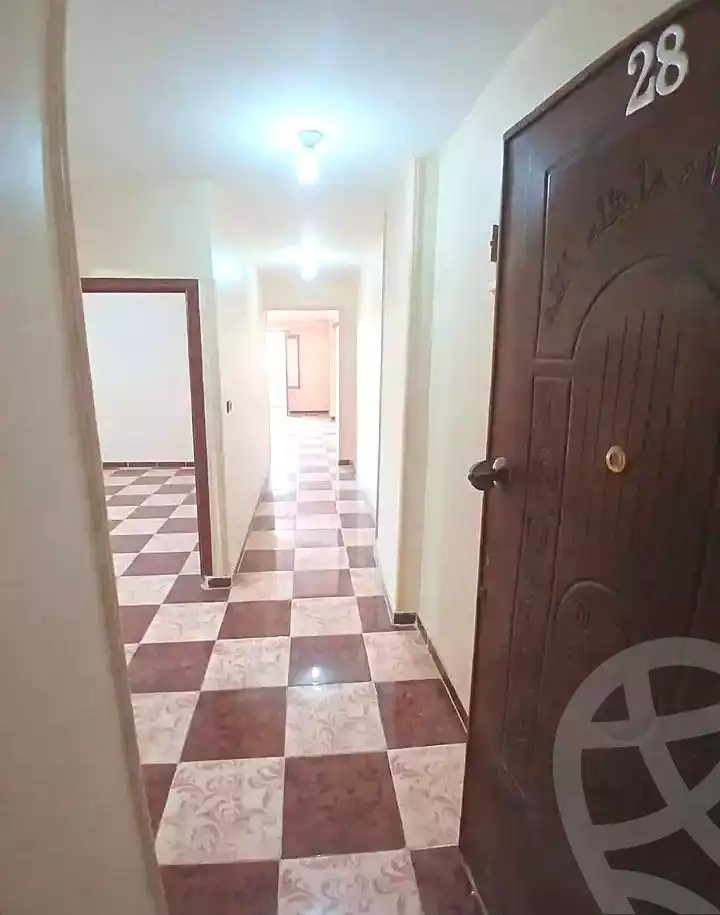https://aqarmap.com.eg/en/listing/7310049-for-sale-alexandria-al-agamy-lbytsh-bianchiii-street-11