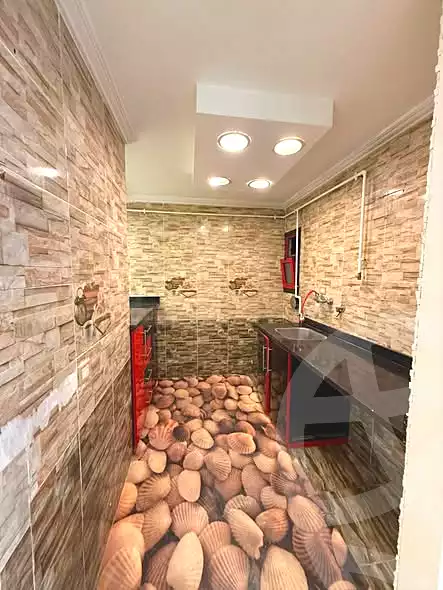 https://aqarmap.com.eg/ar/listing/7310062-for-sale-alexandria-sydy-bshr-sydy-bshr-bhry-shr-khld-bn-lwlyd