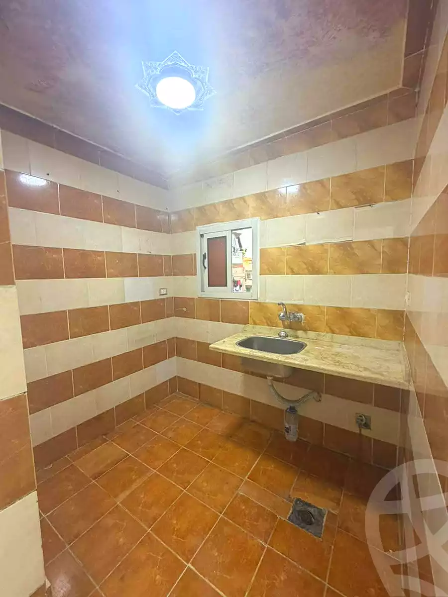https://aqarmap.com.eg/ar/listing/7310085-for-sale-alexandria-al-agamy-lbytsh-abd-el-fattah-el-talkhawy