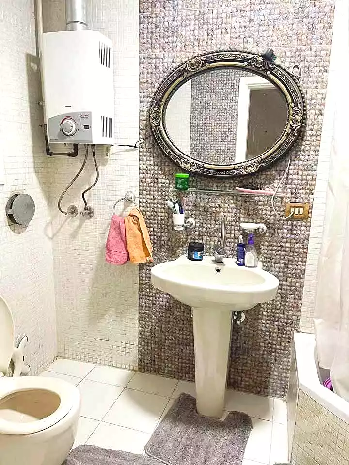 https://aqarmap.com.eg/ar/listing/7310221-for-sale-cairo-ain-shams-ain-shams-el-sharkia-el-eshrein-stt