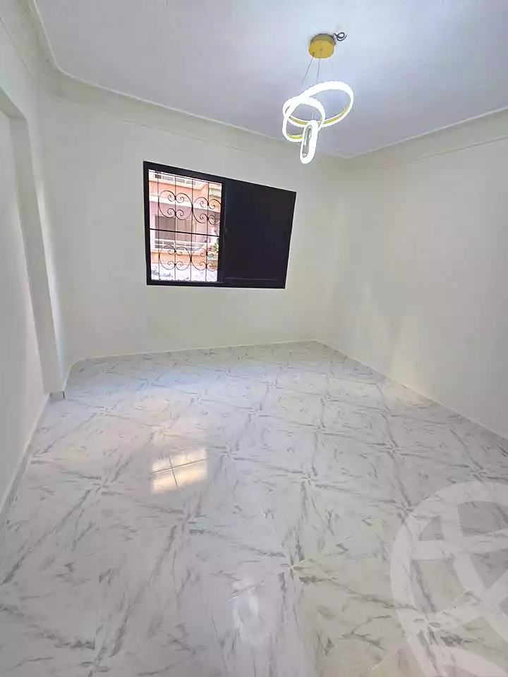 https://aqarmap.com.eg/ar/listing/7310364-for-sale-alexandria-al-agamy-shataa-el-nakheel