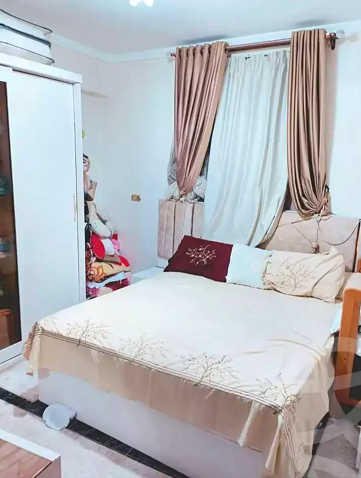 https://aqarmap.com.eg/ar/listing/7310430-for-sale-alexandria-sydy-bshr-sydy-bshr-bhry-gamal-abd-el-nasir-st