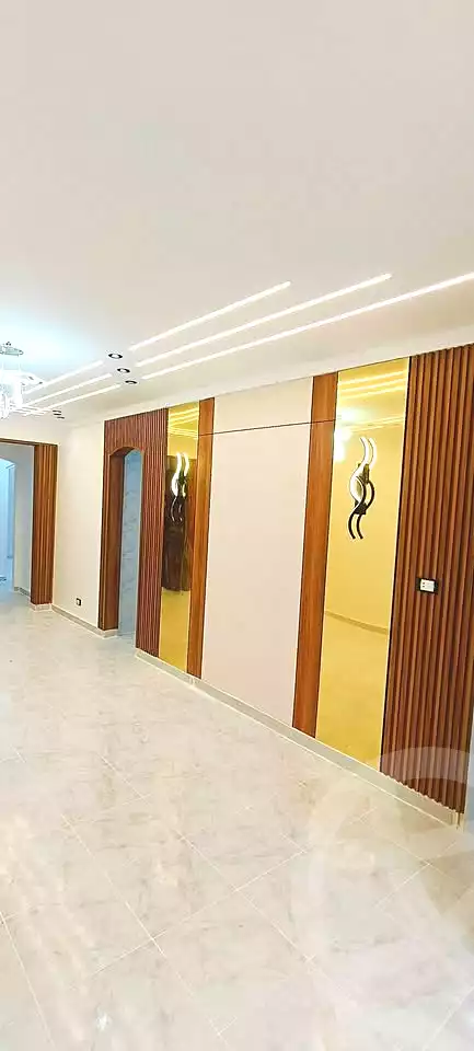 https://aqarmap.com.eg/ar/listing/7310473-for-sale-alexandria-al-agamy-shataa-el-nakheel