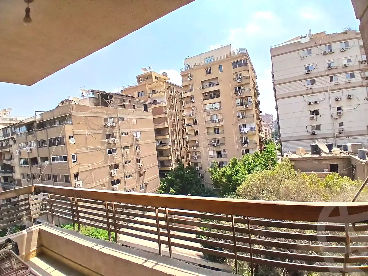 https://aqarmap.com.eg/en/listing/7310827-for-sale-cairo-heliopolis-ard-el-golf-ahmed-aldardery