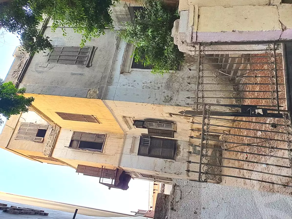 https://aqarmap.com.eg/en/listing/7310828-for-sale-cairo-hadayek-el-koba-teraat-al-gabal-st