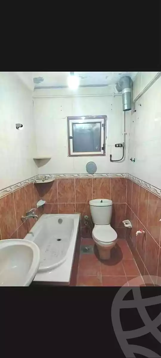 https://aqarmap.com.eg/ar/listing/7310872-for-sale-alexandria-al-agamy-bw-ywsf