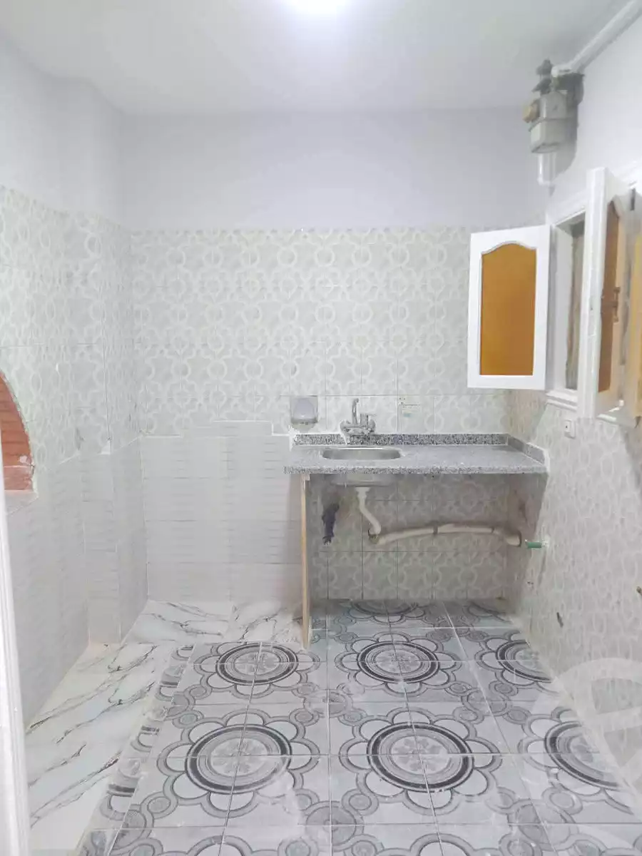 https://aqarmap.com.eg/ar/listing/7310970-for-sale-alexandria-al-agamy-el-hanouvel