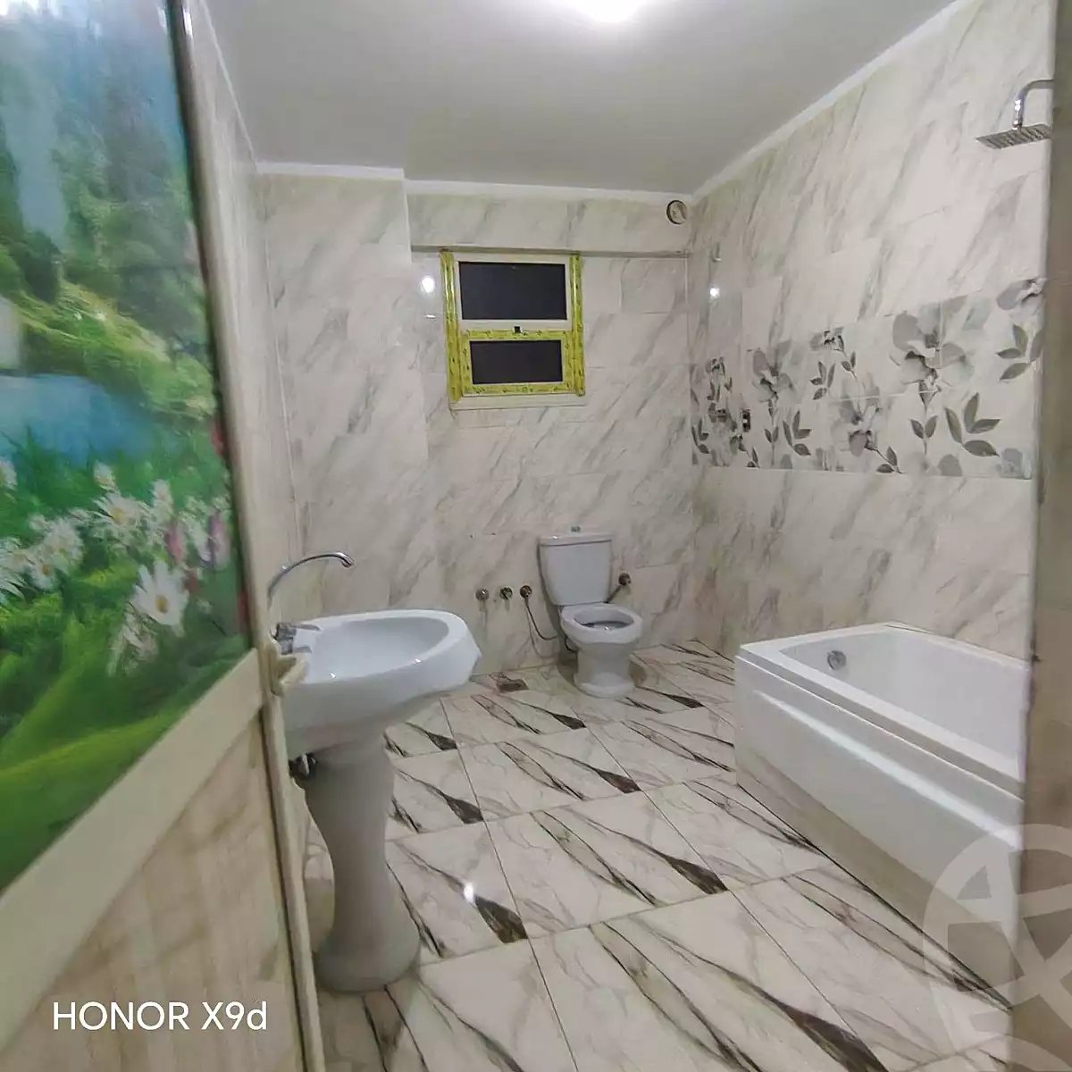 https://aqarmap.com.eg/ar/listing/7311073-for-rent-cairo-helwan-mostafa-fahmy-st
