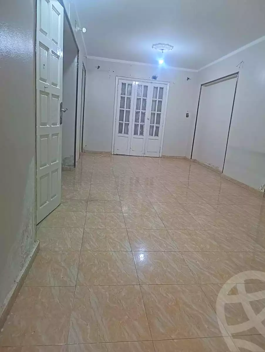 https://aqarmap.com.eg/ar/listing/7311108-for-rent-cairo-helwan-mostafa-fahmy-st