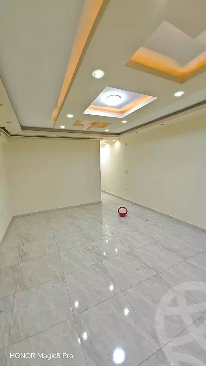 https://aqarmap.com.eg/en/listing/7311116-for-rent-cairo-helwan-sherif-st