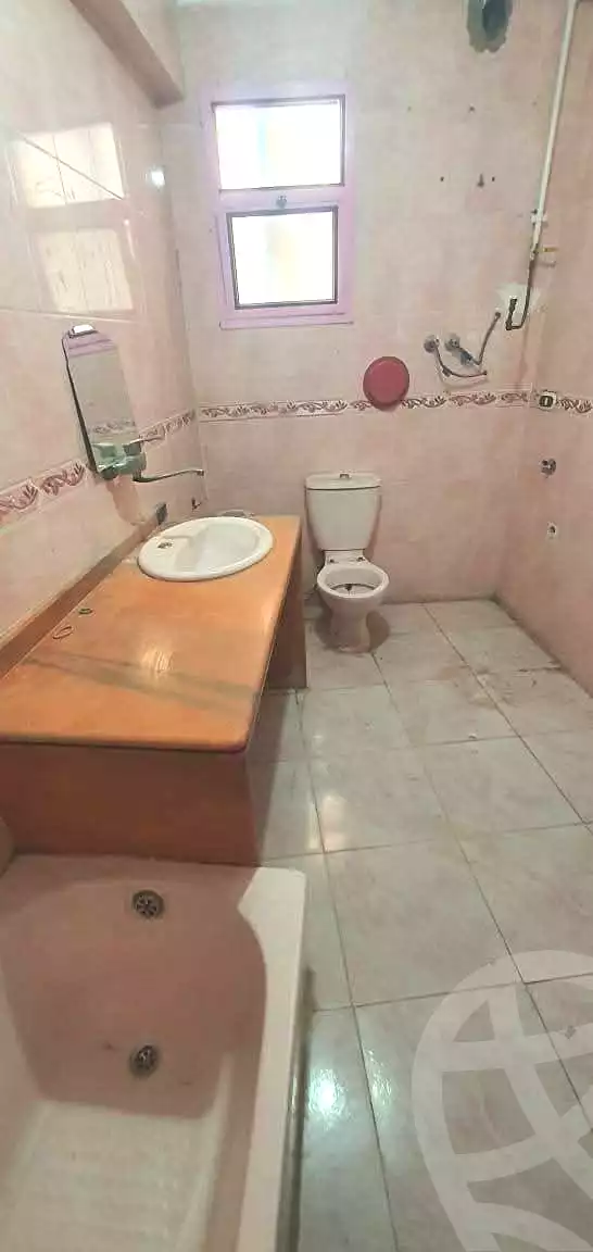 https://aqarmap.com.eg/en/listing/7311176-for-sale-alexandria-el-asafra-shr-45
