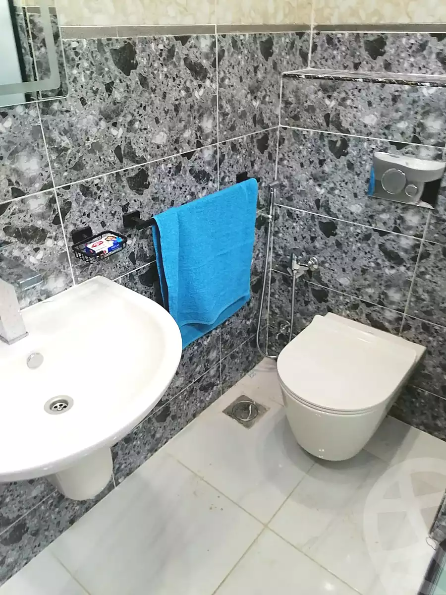https://aqarmap.com.eg/ar/listing/7311323-for-rent-cairo-6th-of-october-hadaeq-october-compounds-paradise-compound-rock