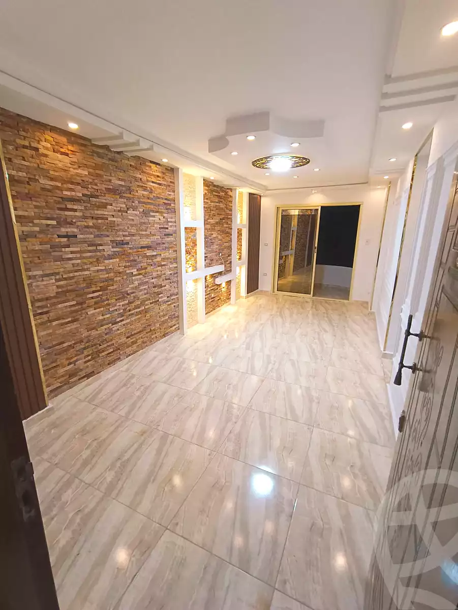 https://aqarmap.com.eg/ar/listing/7311546-for-sale-alexandria-sydy-bshr-sydy-bshr-bhry-shr-mhmwd-l-yswy