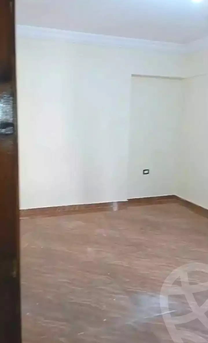 https://aqarmap.com.eg/ar/listing/7311991-for-rent-alexandria-ibrahimia-abou-quer-st