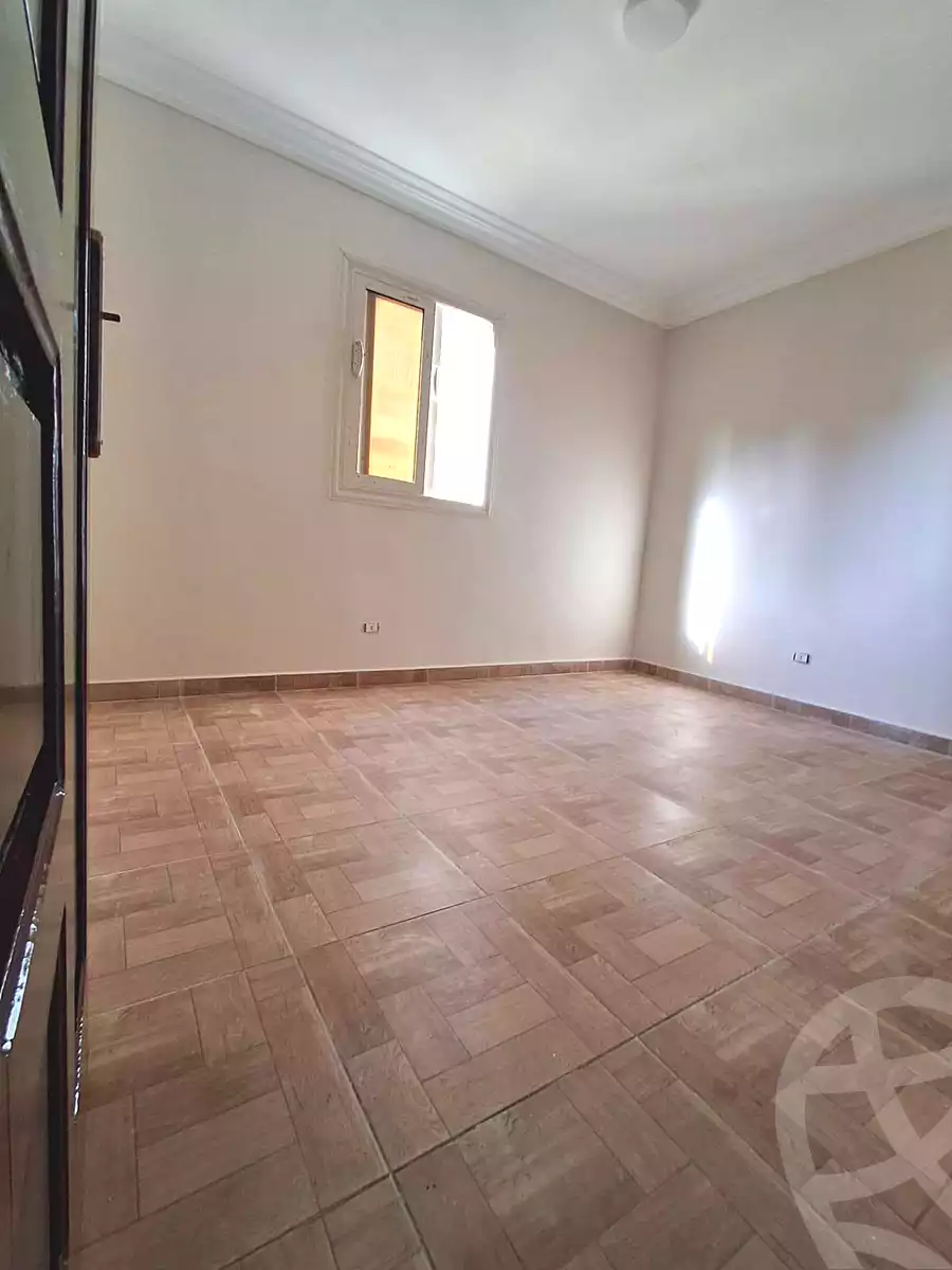 https://aqarmap.com.eg/en/listing/7311985-for-sale-alexandria-el-asafra-hasan-kamel-st