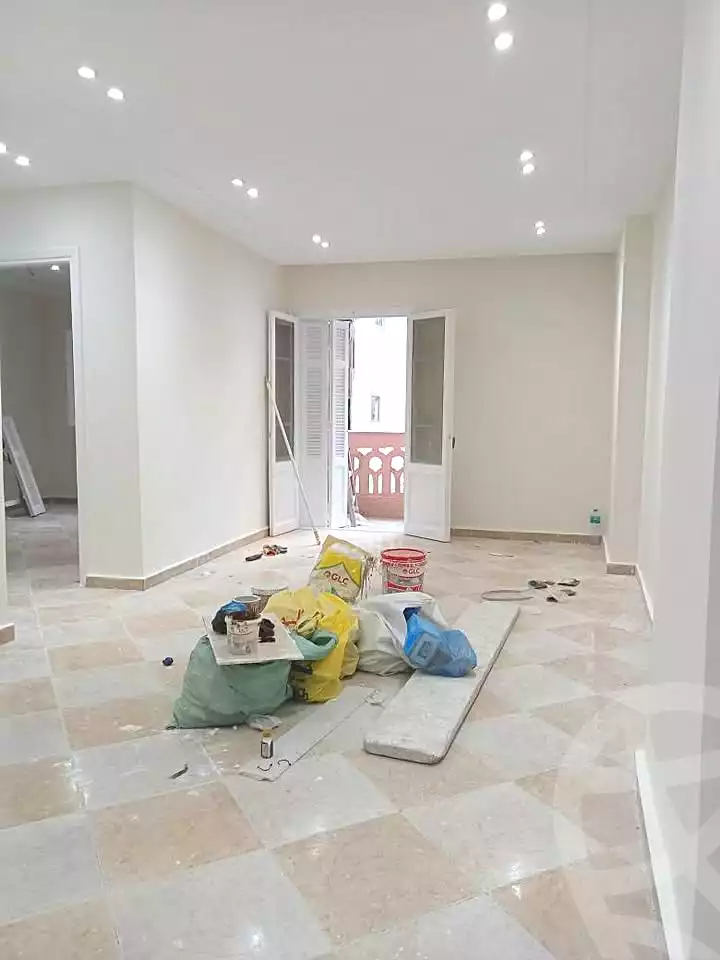 https://aqarmap.com.eg/ar/listing/7312321-for-sale-alexandria-el-asafra-shr-45