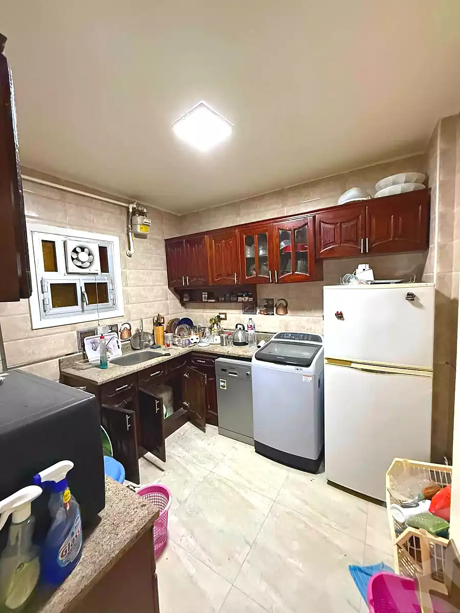 https://aqarmap.com.eg/ar/listing/7313042-for-sale-alexandria-miami-el-sebaey-st